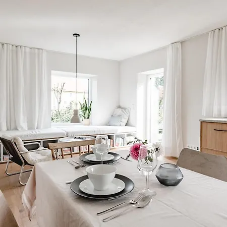 Apartment 26 Haizing